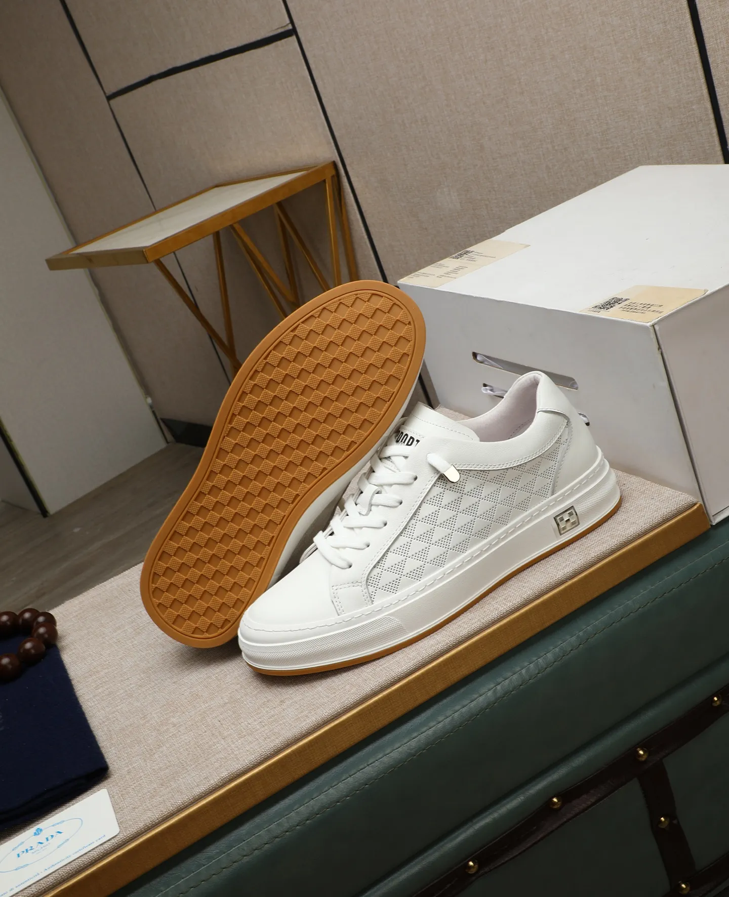 Men's men's shoes💰440🌹🌹[PRADA—Prada] latest model🙈original replica! 👟👟👟Available here. The workmanship is top-notch. The upper is made from Italy. 🇮🇹Imported first-layer cowhide. ❗️Breathable genuine leather lining @Suitable for travel. The original version has an enlarged engraved sole, making it suitable for all kinds of travels, showing low-key luxury. Let quality speak for itself. Color: Size: 38-44